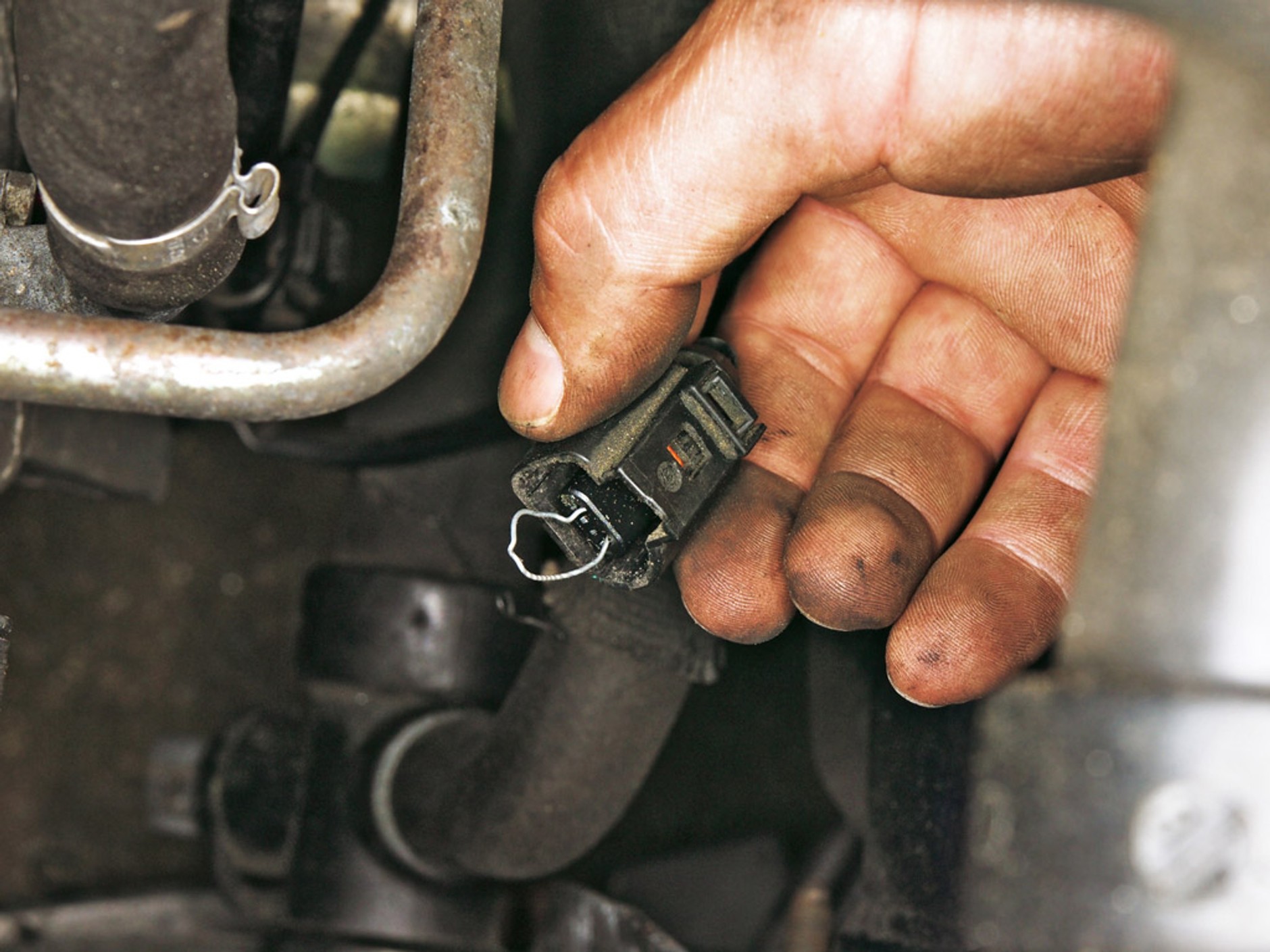 Serwis układu chłodzenia: radzimy co zrobić, jeśli się gotuje