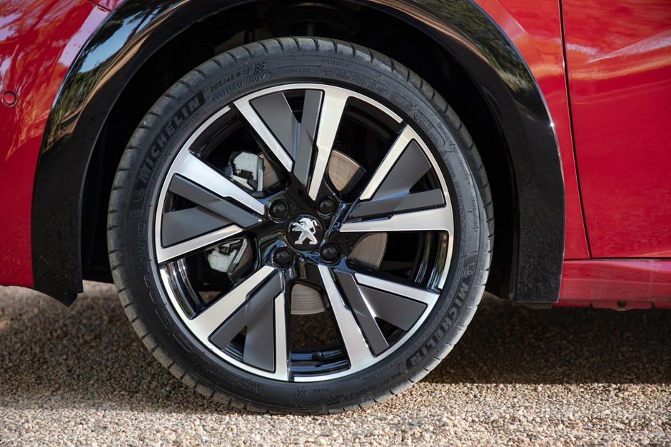 Peugeot 208 1.5 BlueHDi 100 KM