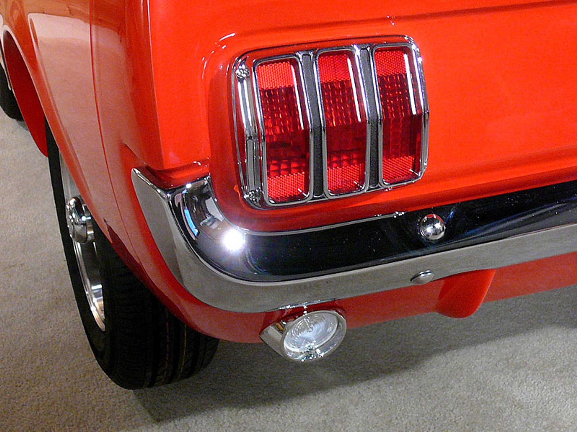 Najbardziej samochodowy stół bilardowy świata