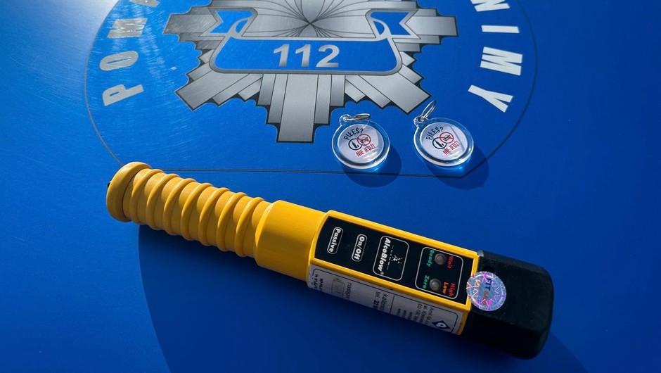 Obraz pochodzący z serwisu https://siemiatycze.policja.gov.pl/p12/aktualnosci/95498,Nietrzezwa-51-latka-za-kierownica-citroena.html