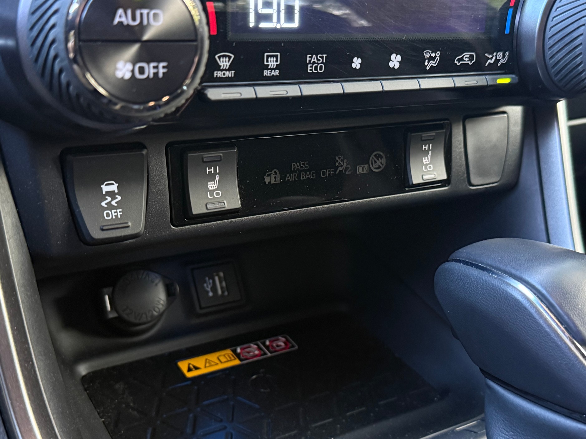 Toyota RAV4 GR Sport (2025)