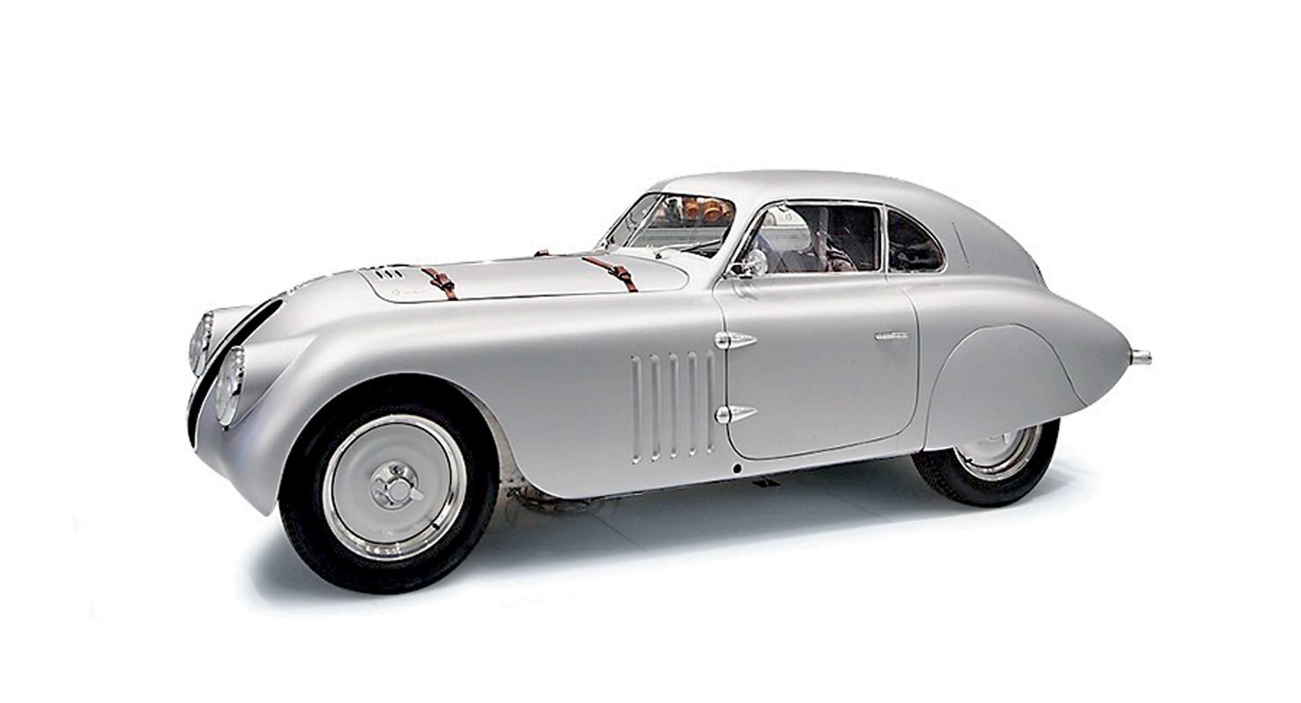 Rok 1939 - BMW 328 Touring Coupe