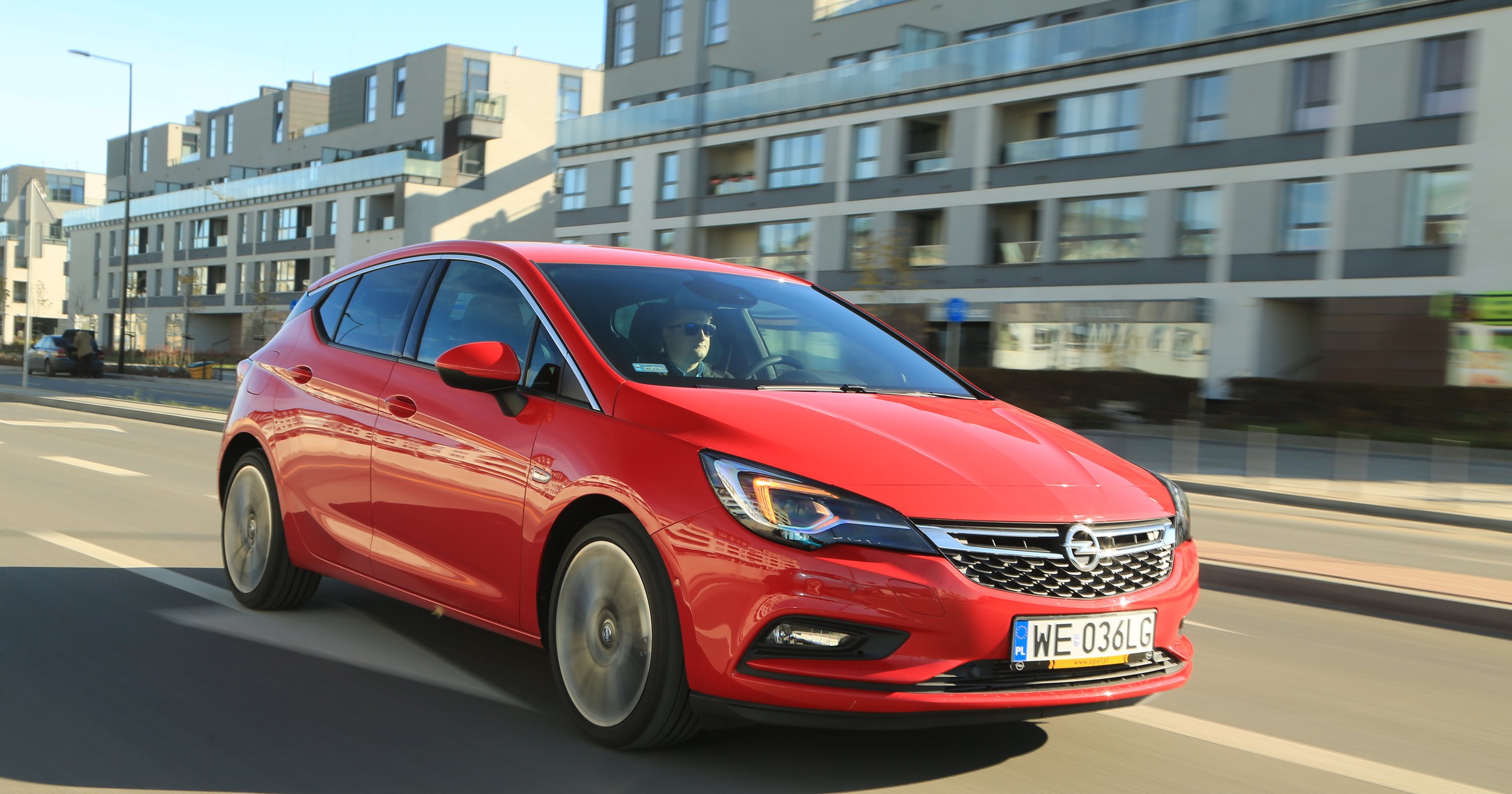 Nowy Opel Astra 1.4 Turbo (1)