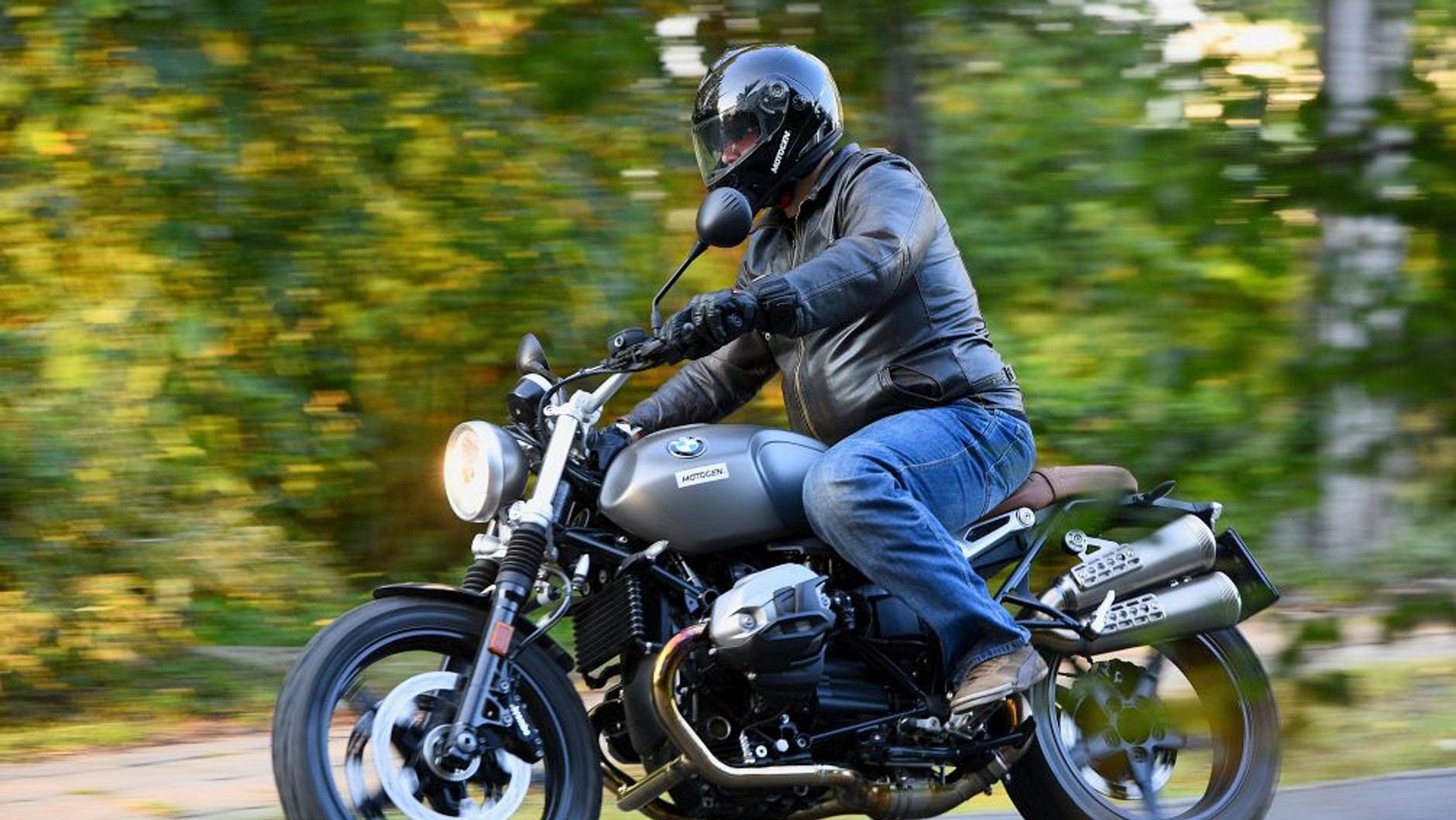 Za sterami BMW R nineT Scrambler