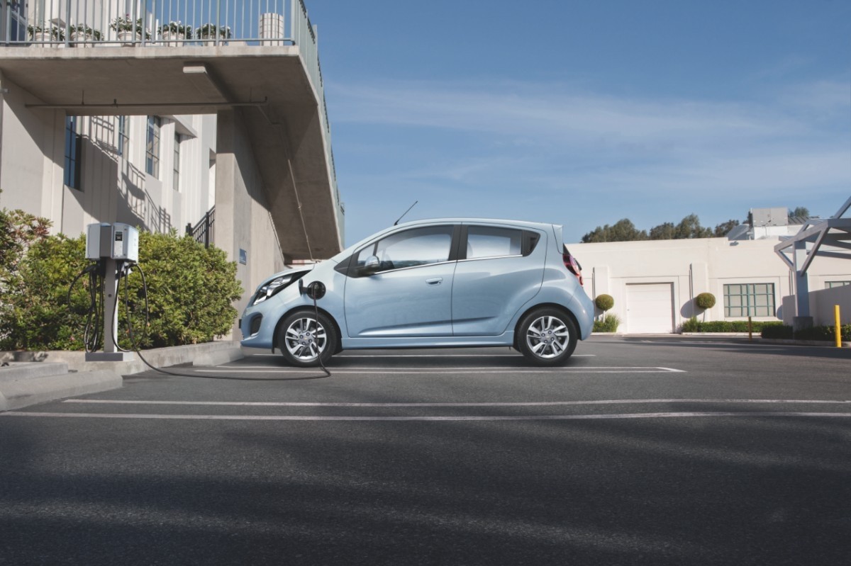 Chevrolet Spark EV - elektryczna gwiazda