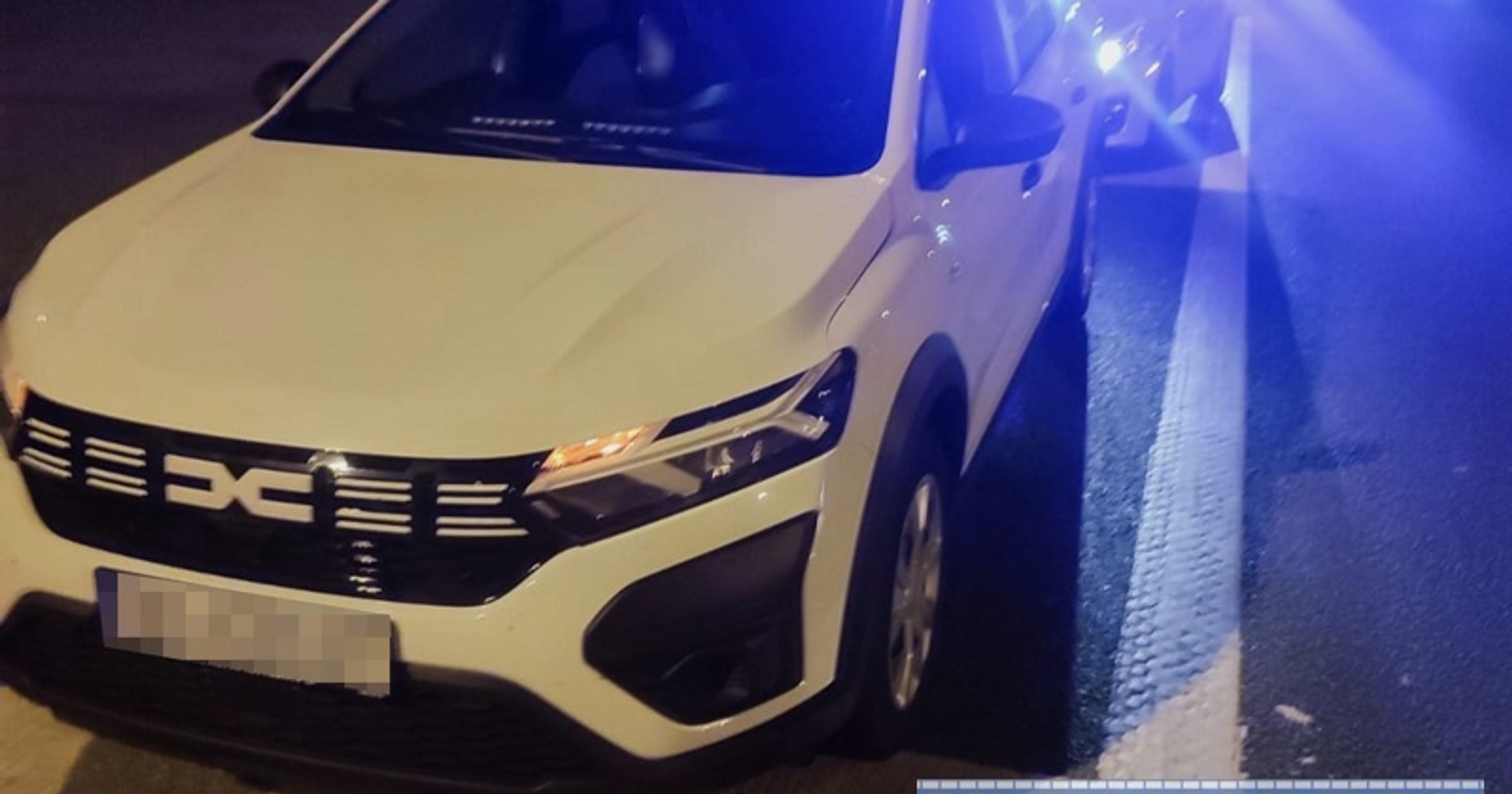 Policjanci znaleźli narkotyki w bagażniku samochodu
