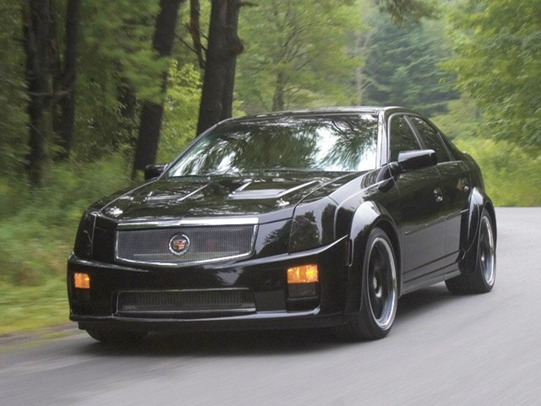 Predator Cadillac CTS-V: dwie sprężarki mechaniczne i 806 koni