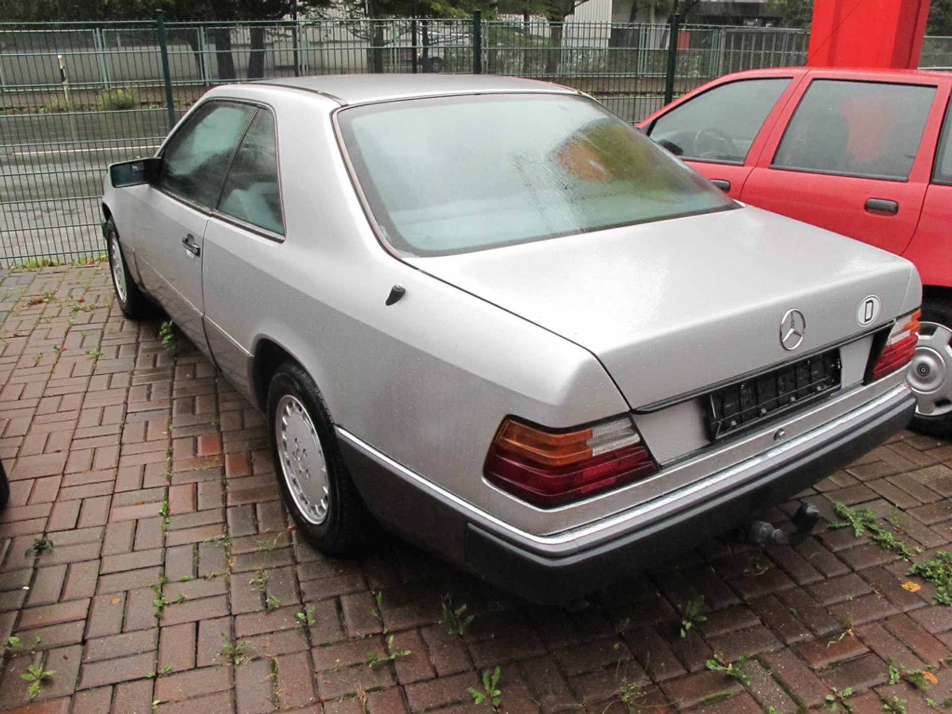 Czy warto jechać po auto do Niemiec? Może w Polsce jest taniej