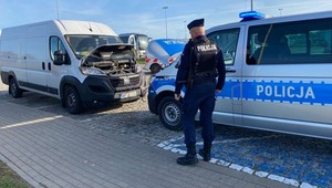 Bezradnie prosił na MOP-ie. Na miejscu byli policjanci
