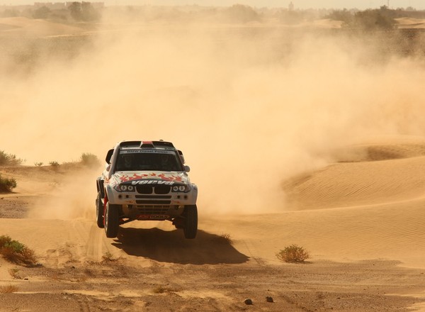 Rallye OiLibya Maroc 2010: Hołowczyc pojechał najszybciej (5. etap)
