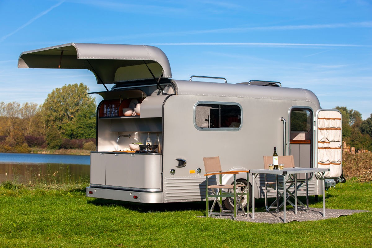 Nowe przyczepy z targów caravaningowych w Stuttgarcie