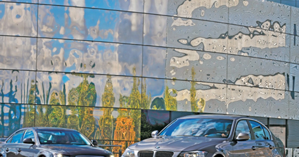 BMW 330d po face liftingu - Co nowego w trójce?