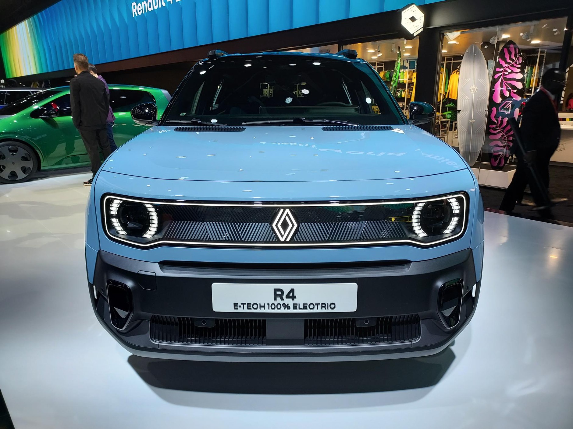 Salon samochodowy w Paryżu 2024