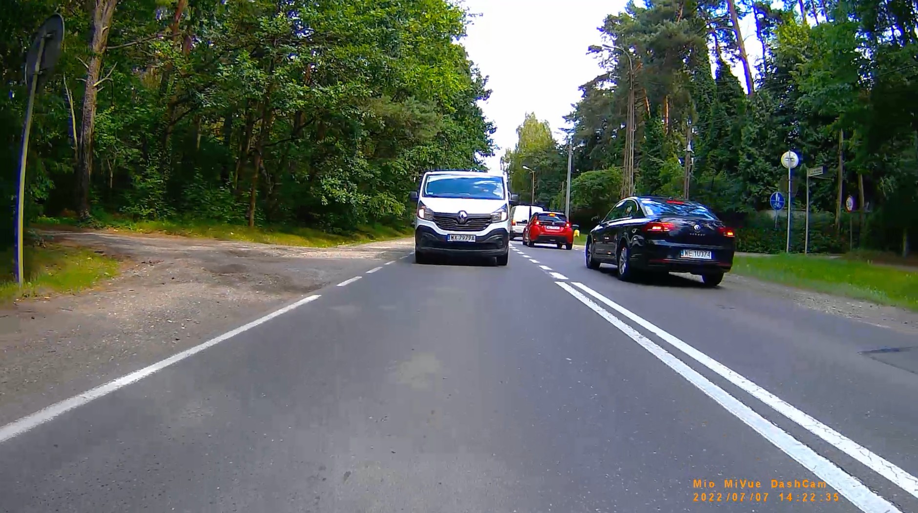 Test wideorejestratorów motocyklowych Mio MiVueM700 i MiVue M40