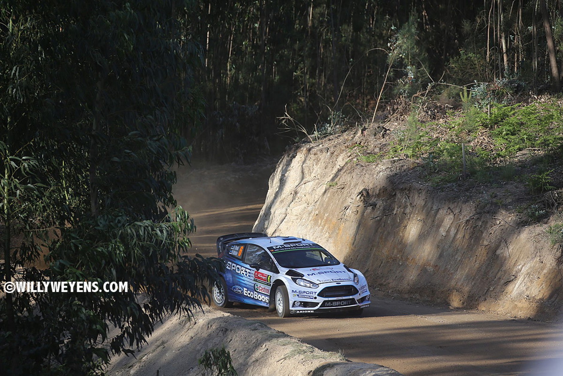 Rajd Portugalii 2015: punkty Kubicy, tercet Volkswagena