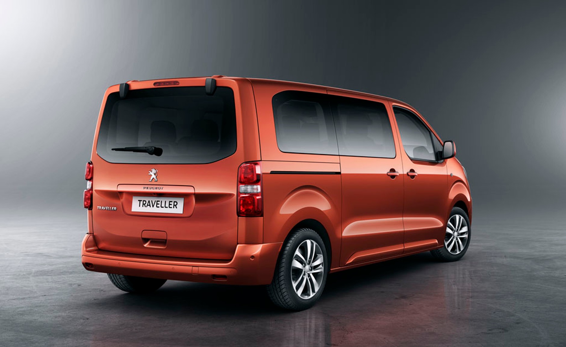 Peugeot Traveller wkracza do segmentu luksusowych busów!