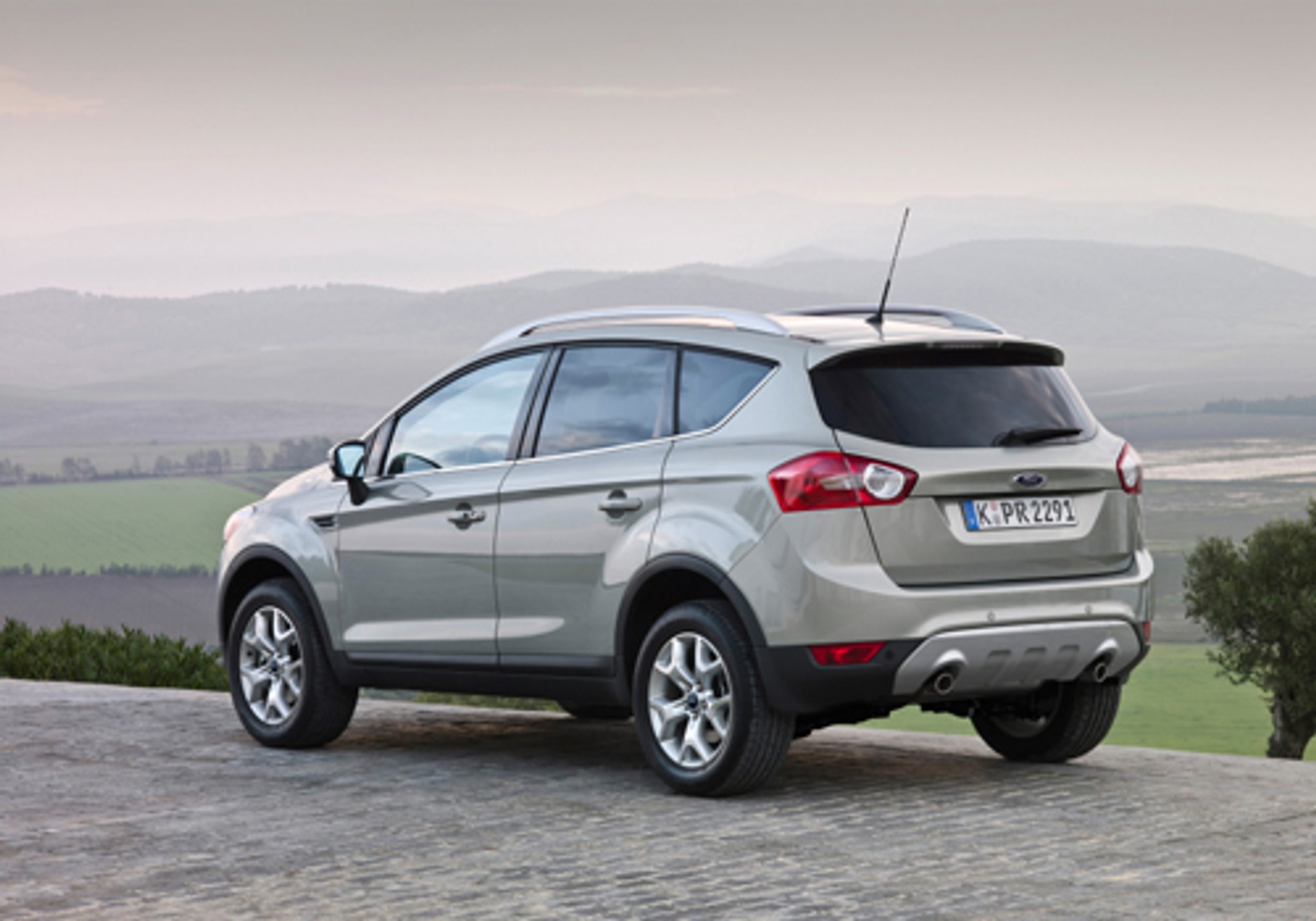 Ford Kuga - Focusem w teren?