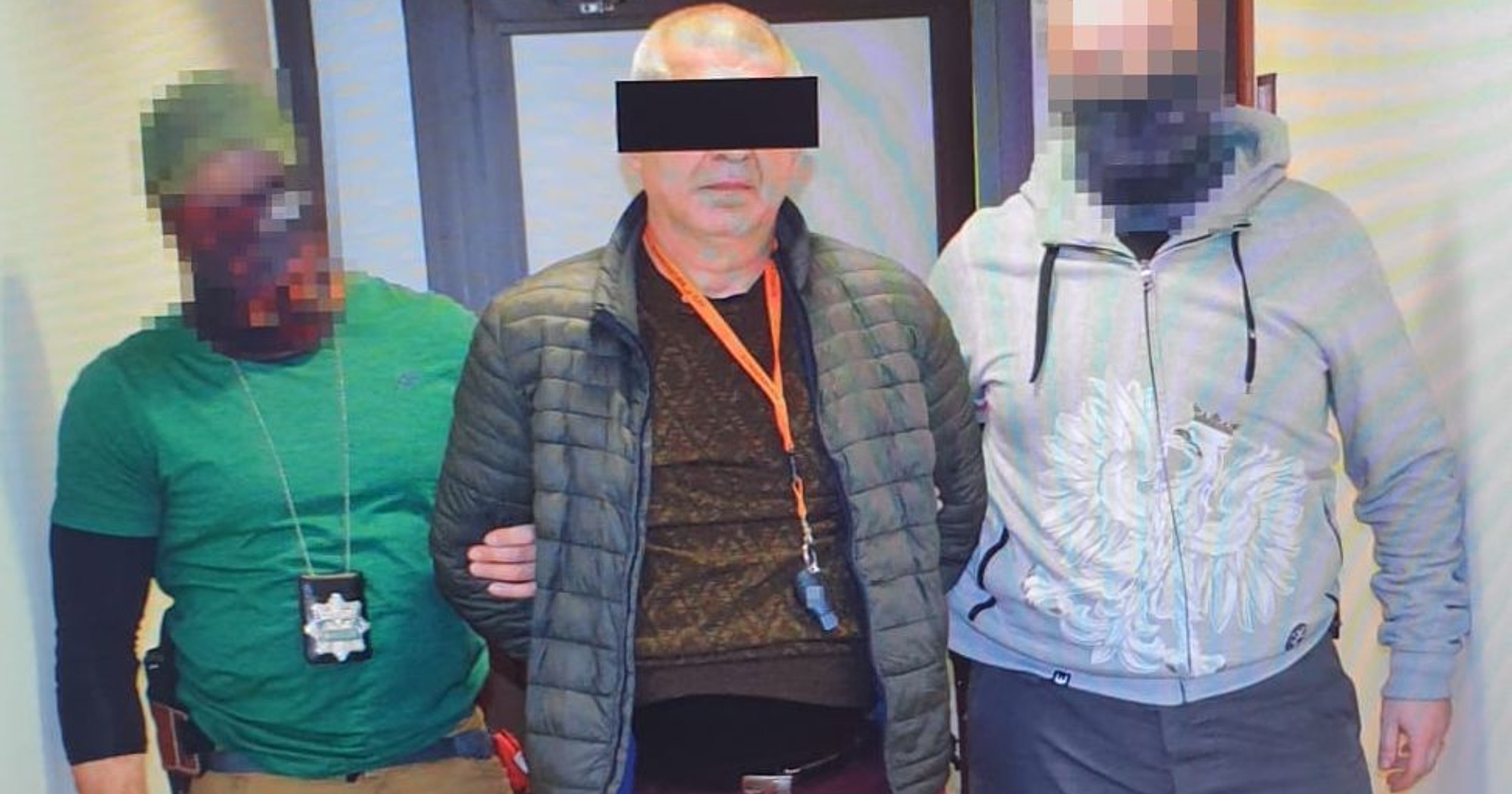 Oszust oferujący rzekomo darmowy transport uchodźców do Niemiec