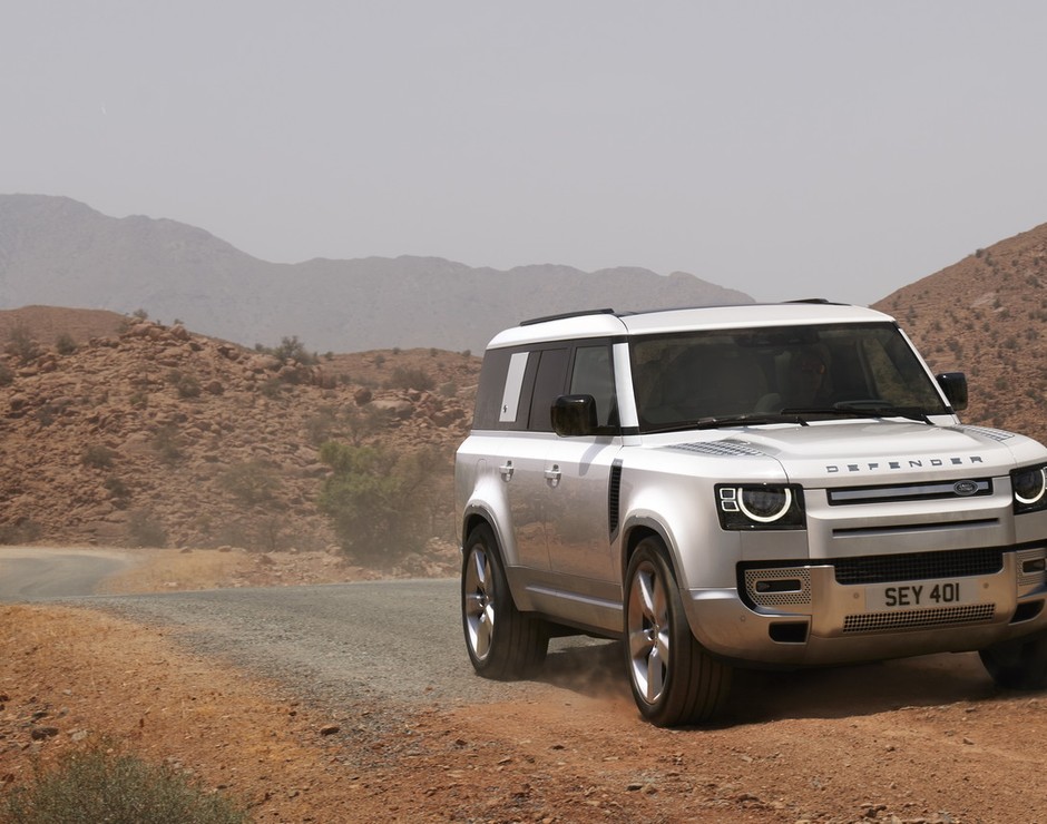 Land Rover Defender 130