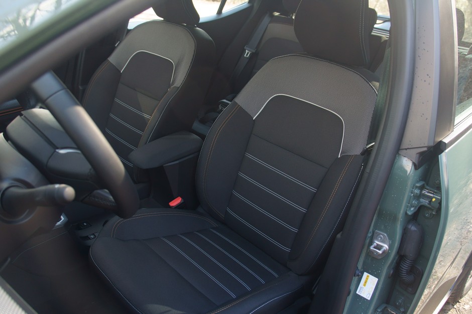 Dacia Sandero Stepway 1.0 TCe 110 KM (2023)