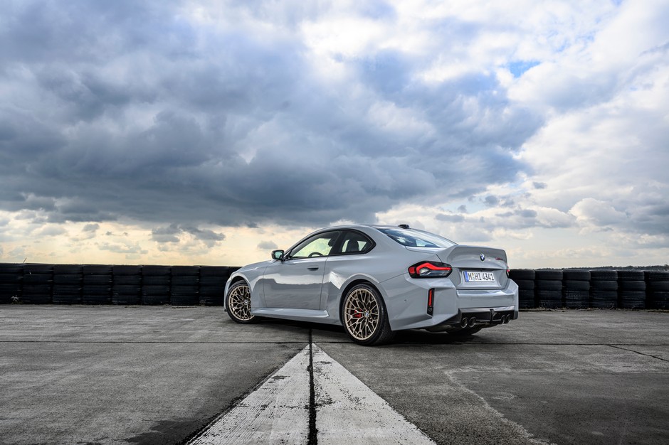 BMW M2 CS