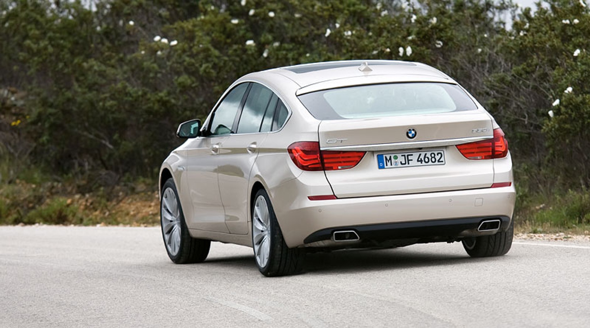 IAA Frankfurt 2009: BMW 5 GT – pierwsze wrażenia (fotogaleria)