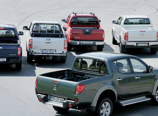 Używane | Pikapy i auta dostawcze 4x4