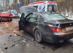 Pijany kierowca BMW jechał lewym pasem drogi. Doprowadził do tragedii