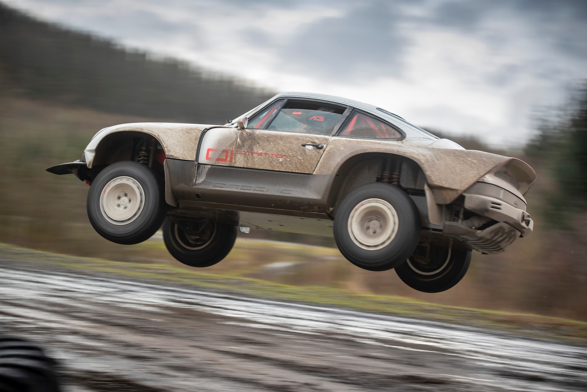 Porsche 911 ACS by Singer