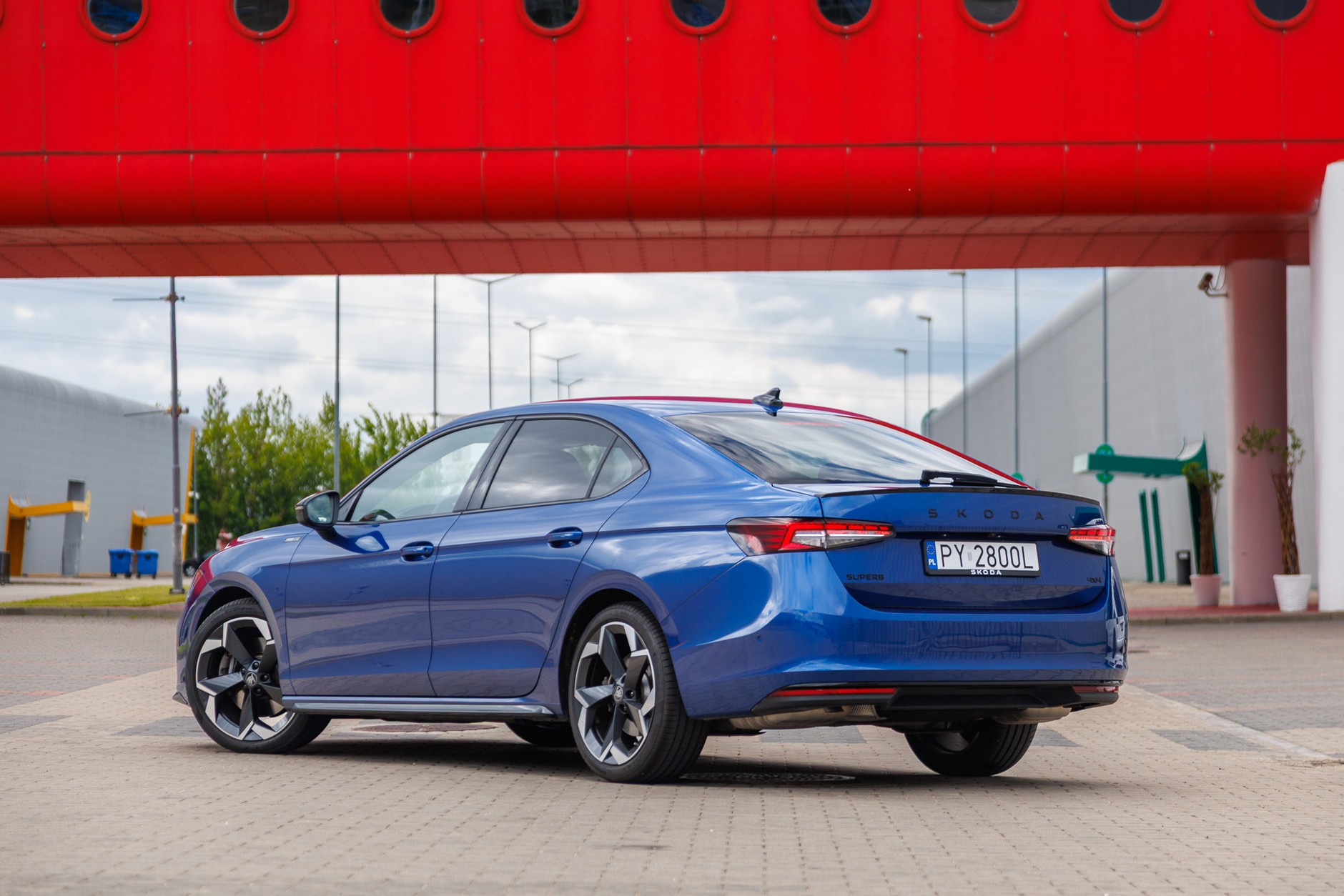 Skoda Superb Sportline 2.0 TSI 265 KM 4x4