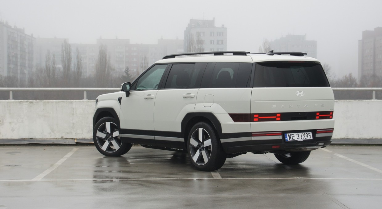 Hyundai Santa Fe irytował mnie i zachwycał. Znienawidziłbym go, gdyby nie jeden nawyk