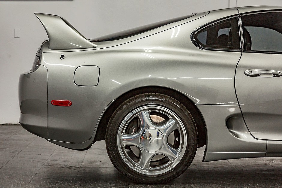 Toyota Supra 4. generacji w wersji targa