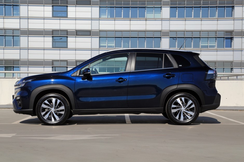 Suzuki S-Cross 1.4 Boosterjet Hybrid 2022 r. 3. generacja