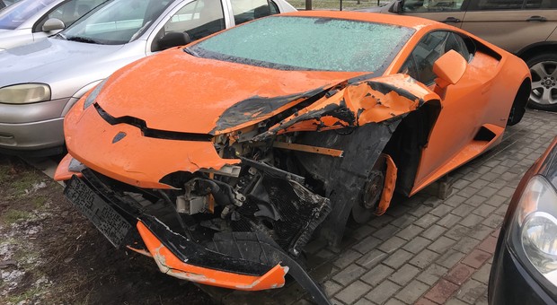 Chcą ograniczyć dostęp do supersamochodów. Planują specjalne prawo jazdy