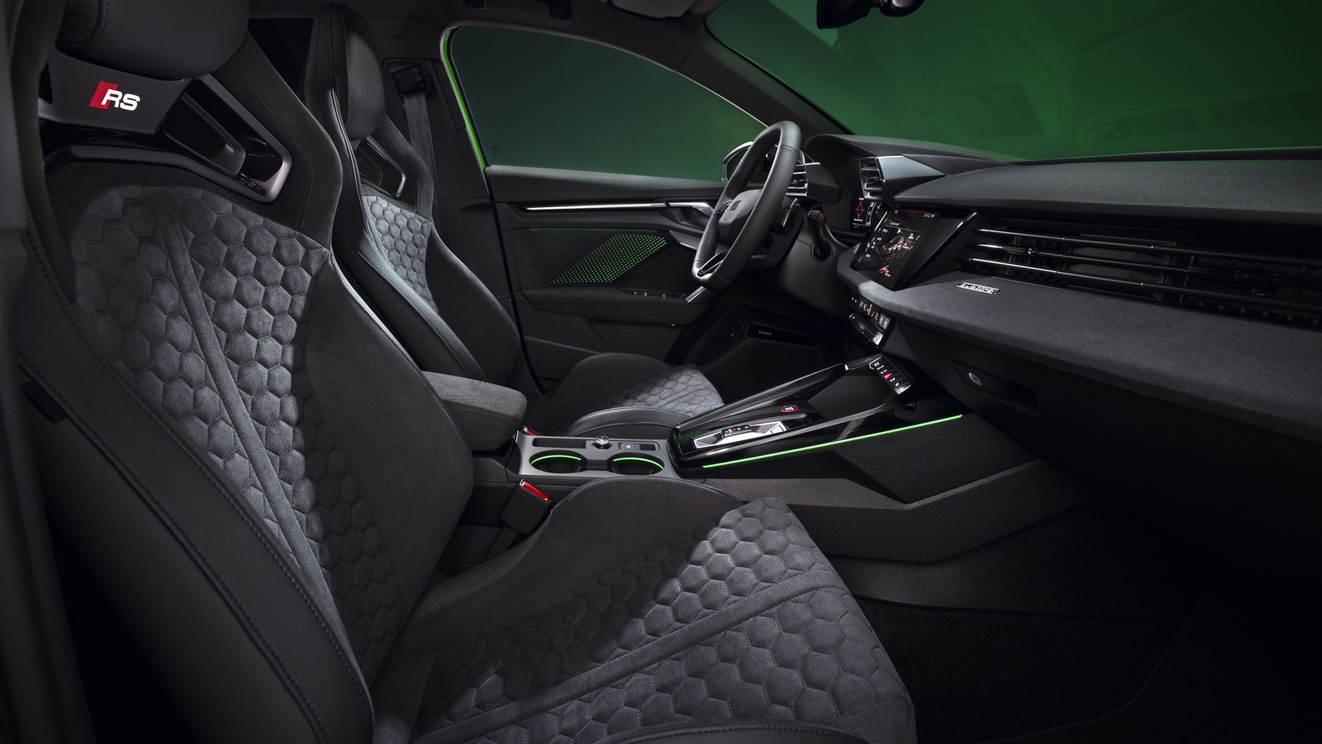 Audi RS 3 (na bazie czwartej generacji Audi A3; wersja po modernizacji; od 2024 r.)