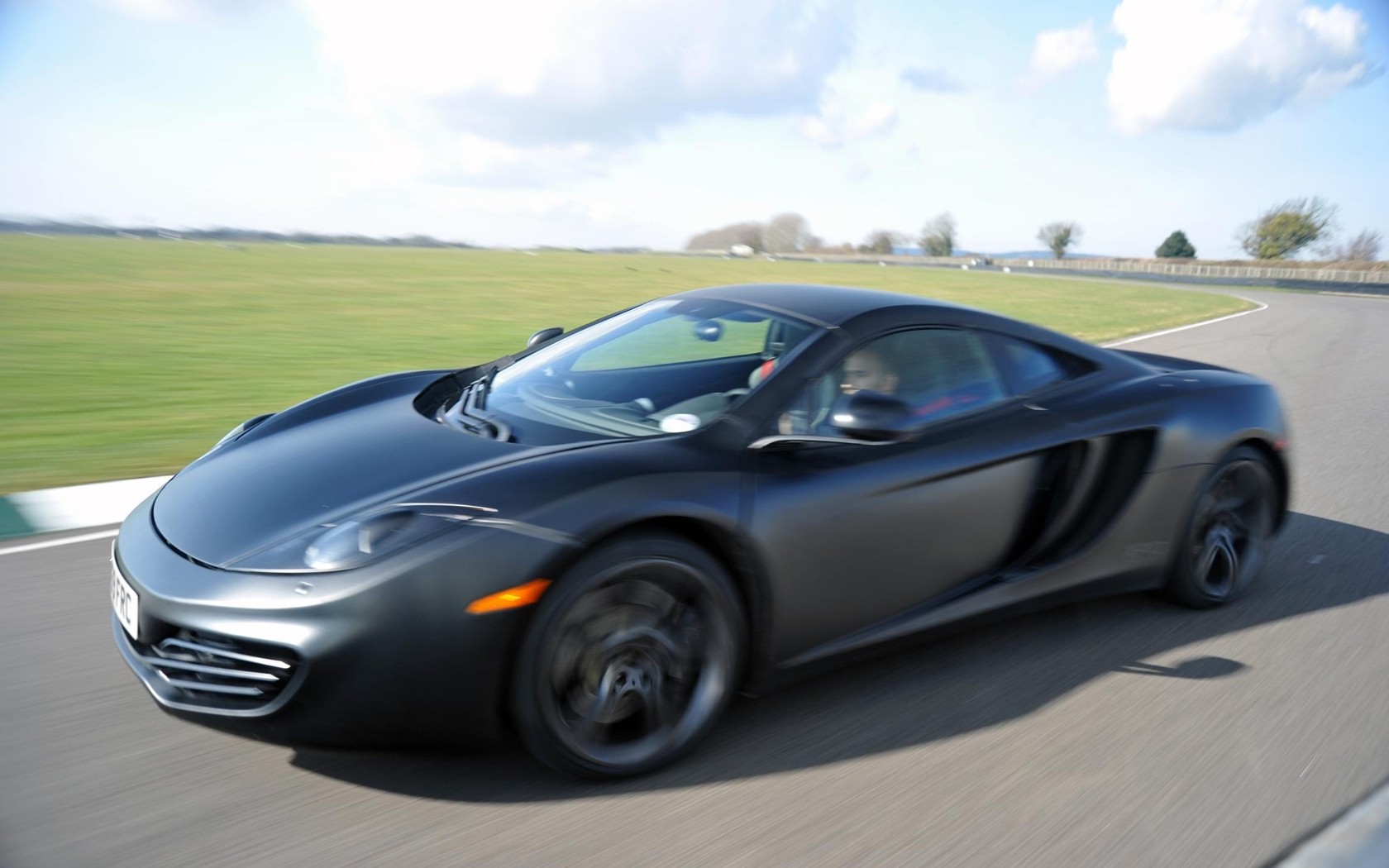 McLaren MP4-12C