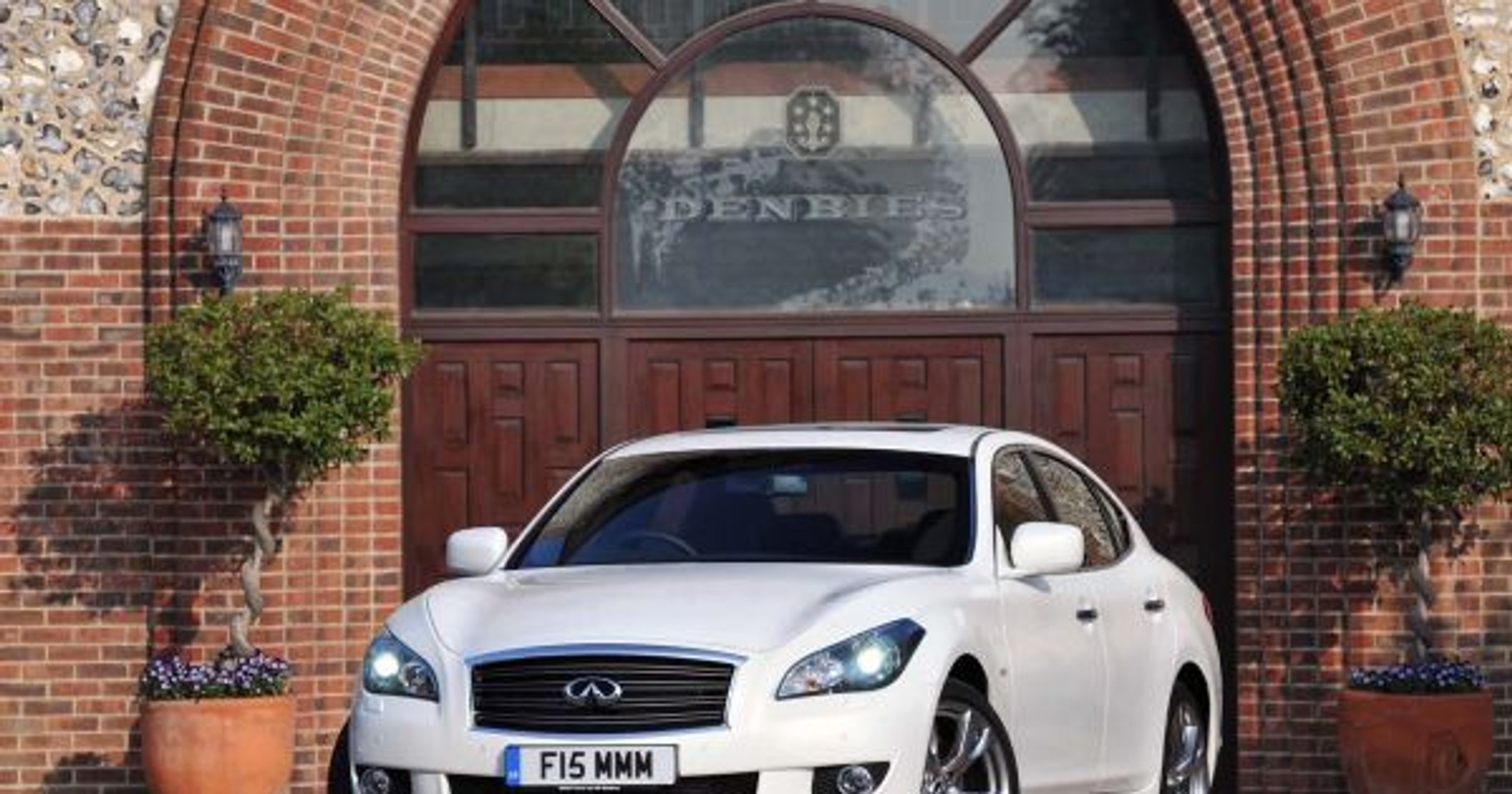 Infiniti M30d