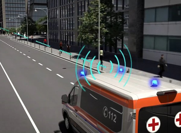 Ruszyły testy systemu zielonej fali. Ford sprawdza komunikację pomiędzy samochodami
