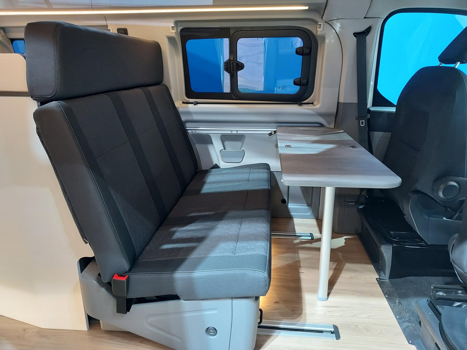 Caravan Salon 2023. Ford Nugget