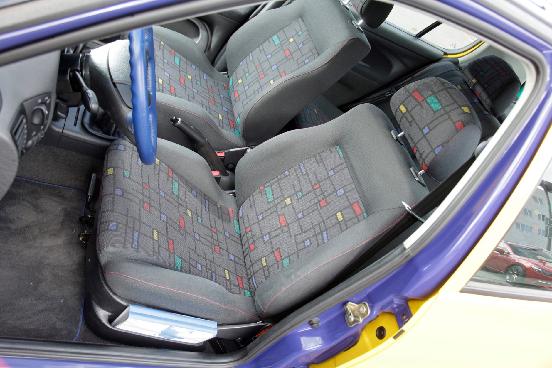 Volkswagen Polo Harlekin z 1995 roku