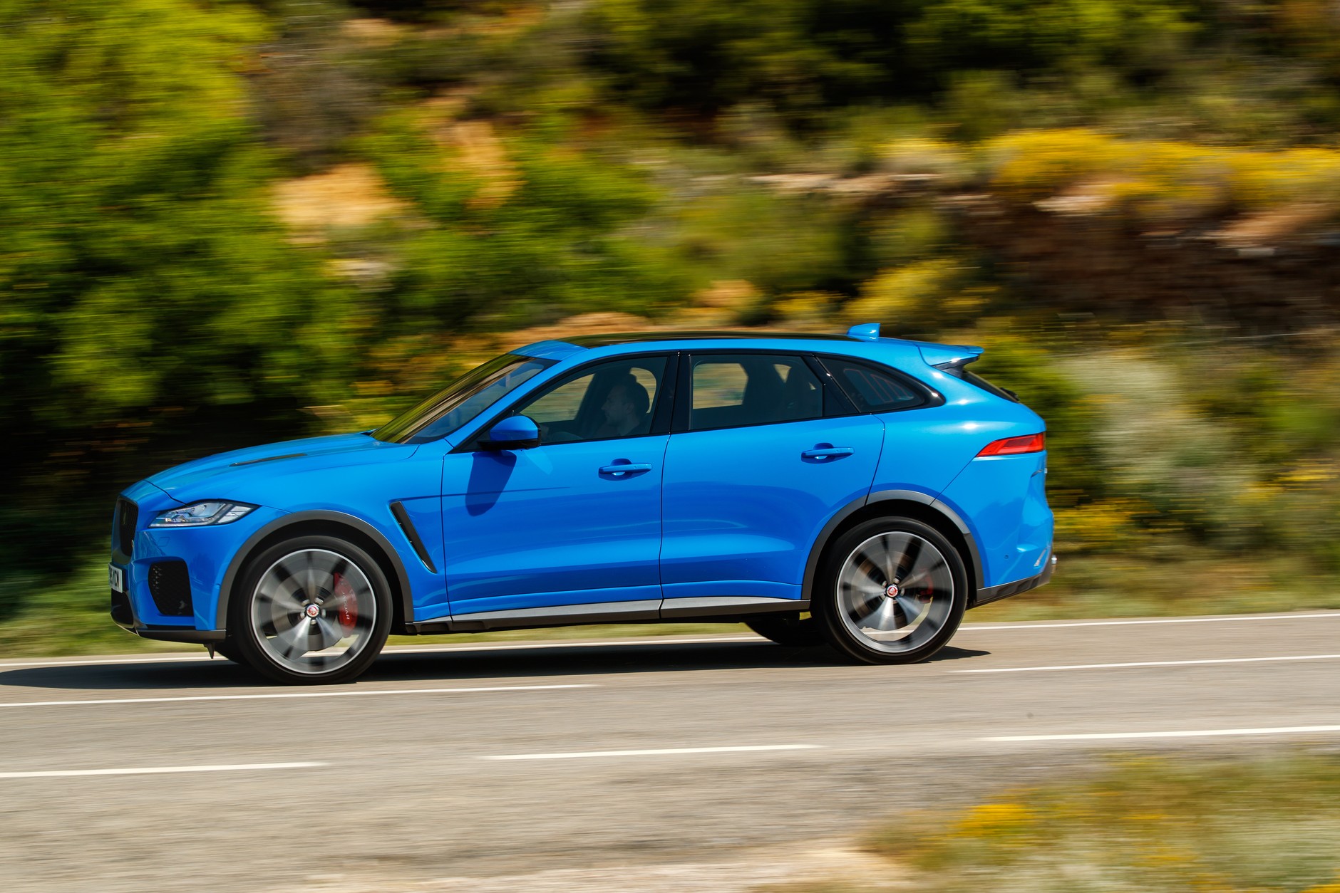 Jaguar F-Pace SVR
