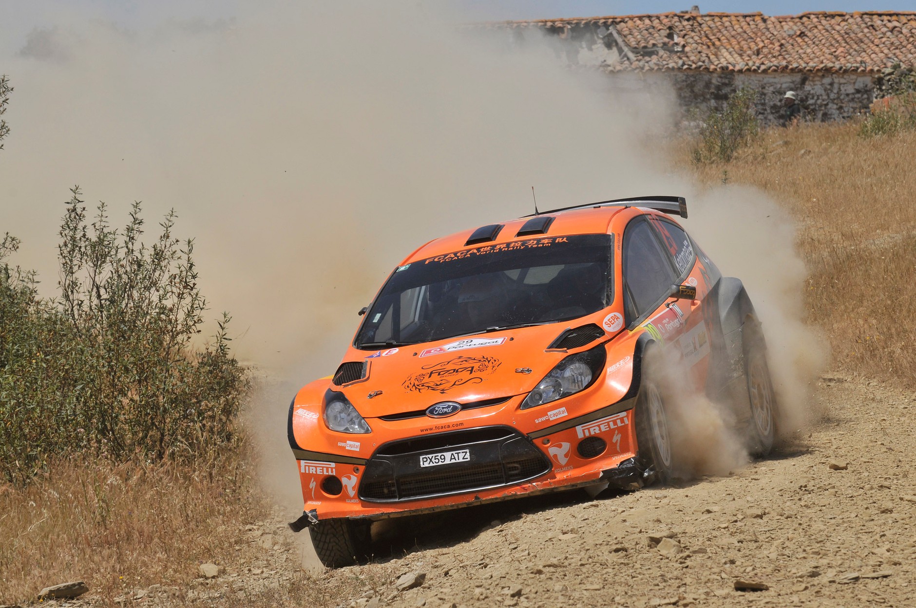 Rajd Portugalii 2010: dominacja Citroena, Kościuszko trzeci (2. etap, wyniki, galeria Willy Weyens)