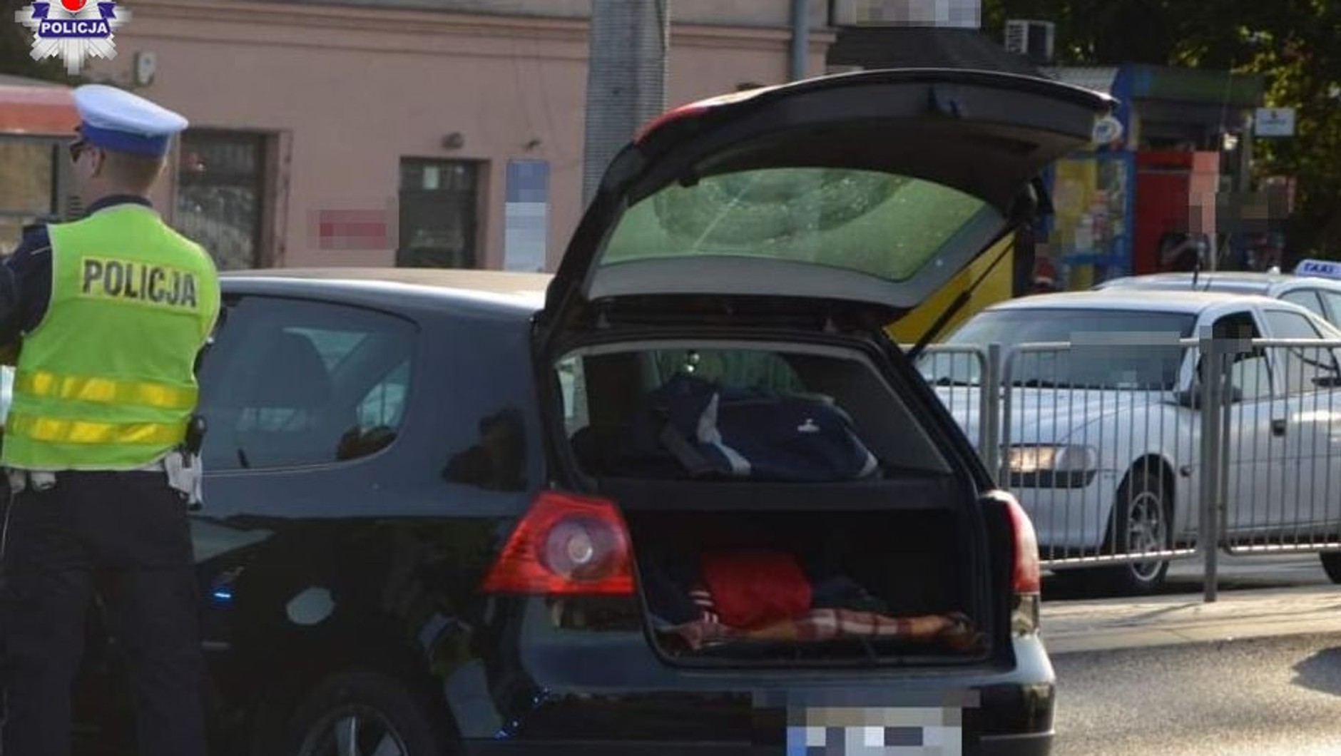 Volkswagen Golf zatrzymanego 37-latka