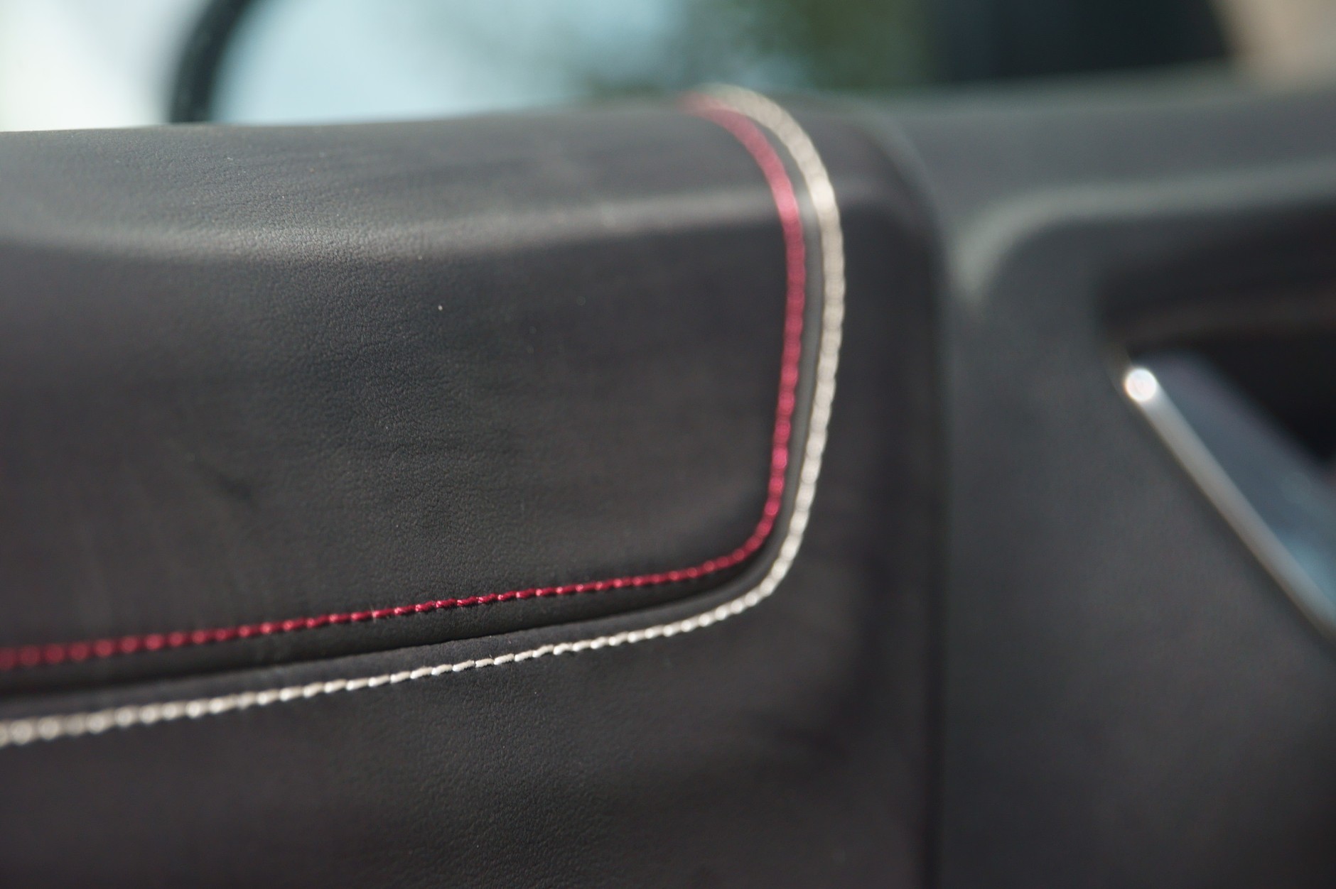 Ford Puma Vivid Ruby Edition