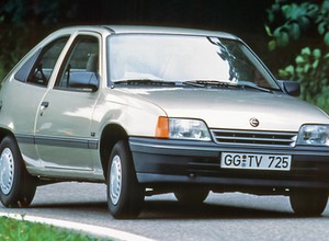 Opel Kadett E 1.3 - Więcej w kieszeni