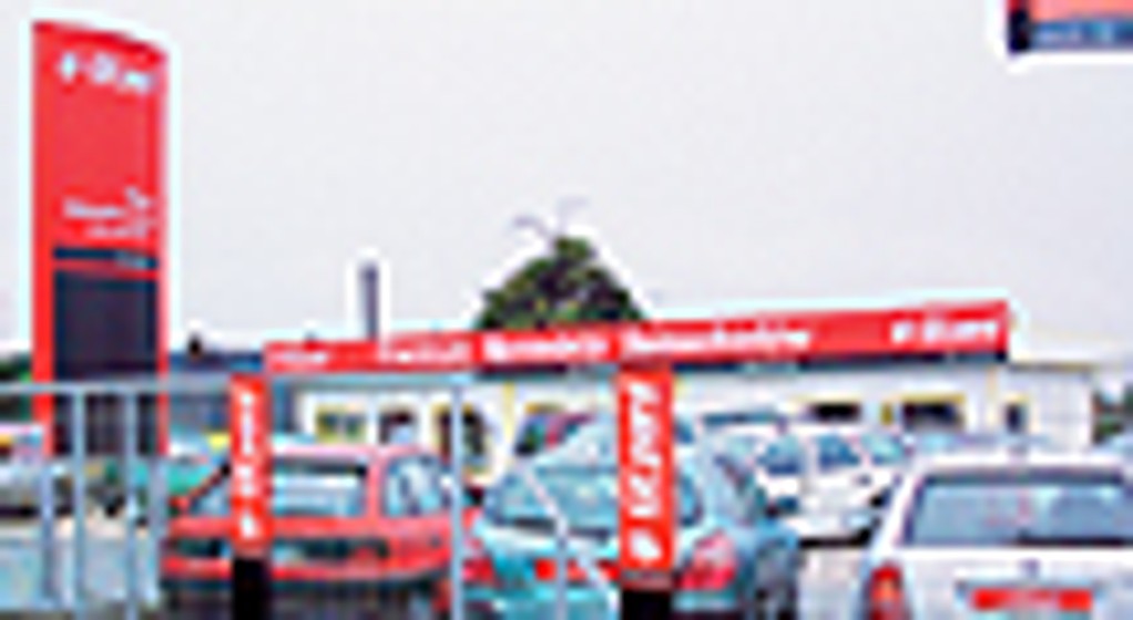 Gdzie kupić auto, w komisie, na giełdzie a może z ogłoszenia?