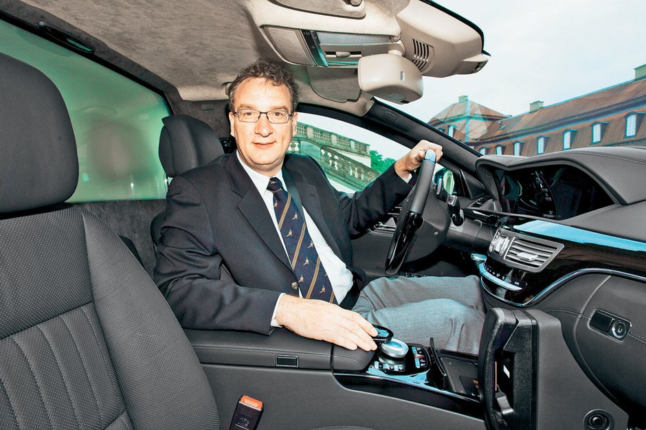 Mercedes S 600 Pullman Guard: Więcej Mercedesa mieć nie można!