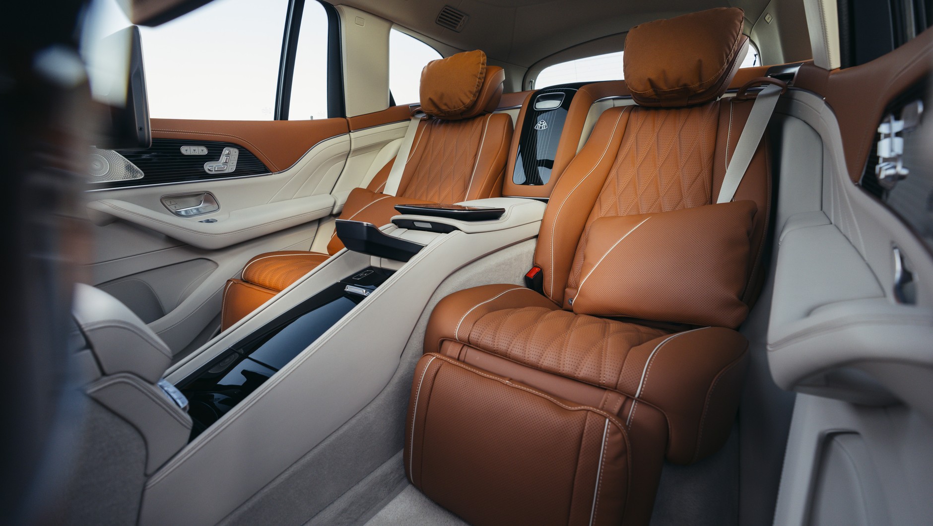Mercedes‑Maybach GLS 680 2026