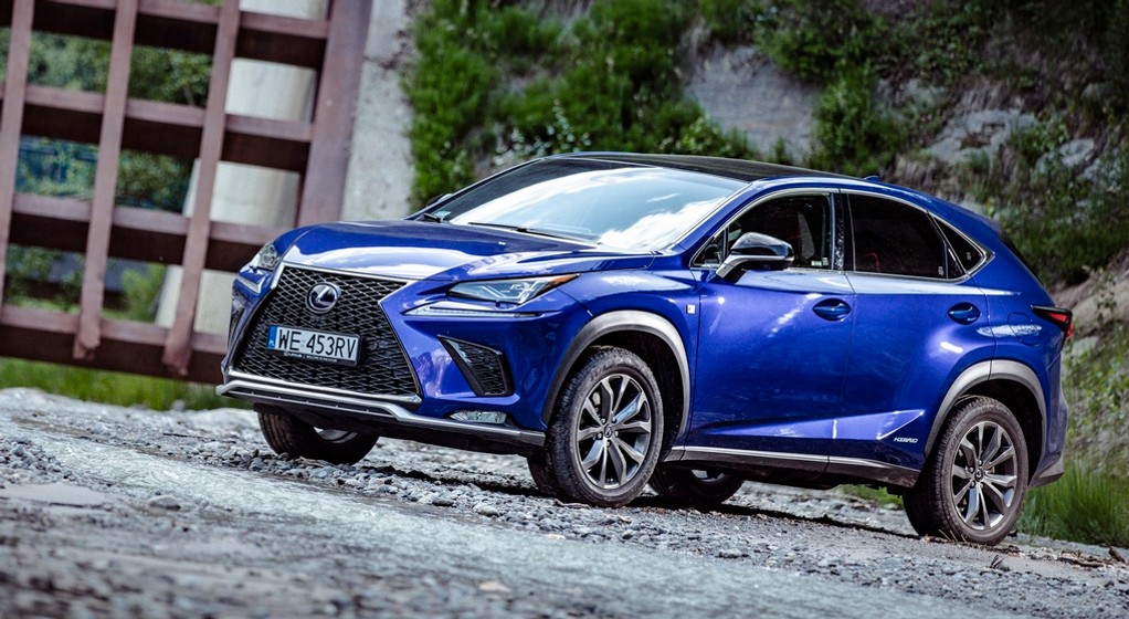 Lexus NX 300h F Sport