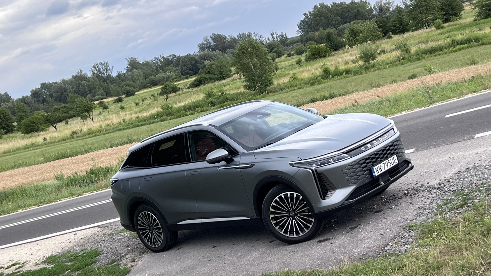 Omoda 9 Super Hybrid